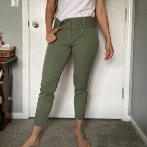 Candie's olive green ankle stretch pants